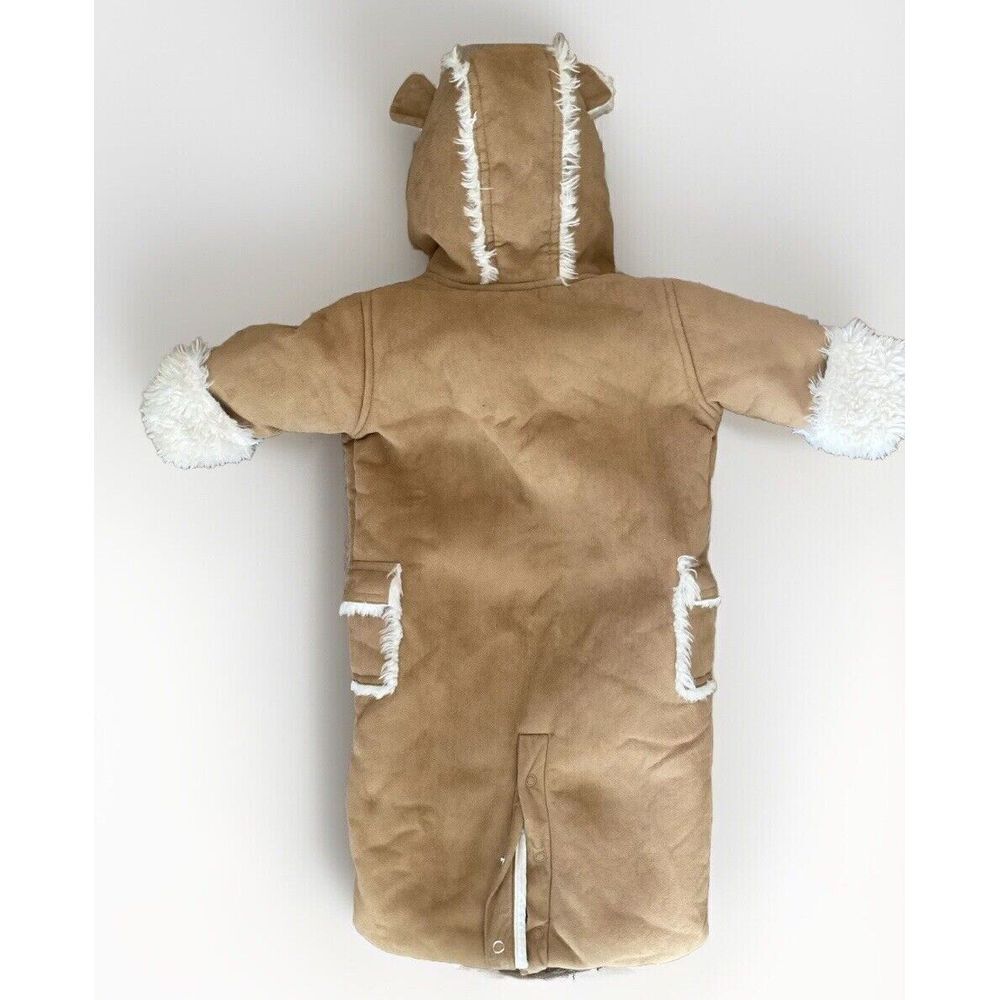 Baby Gap Faux Suede One Piece Bear Ears Button Sz 3-6 Months EUC‎ Bunting Sherpa - Picture 2 of 8